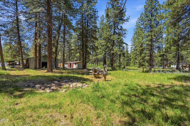 60282 Pawnee Lane, Bend, OR 97702