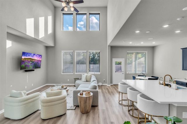 2627 Settler Hill Drive, Fresno, TX 77545