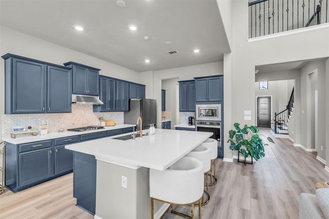 2627 Settler Hill Drive, Fresno, TX 77545