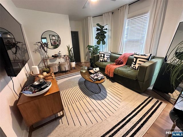 80 Belleville Avenue, Bloomfield, NJ 07003