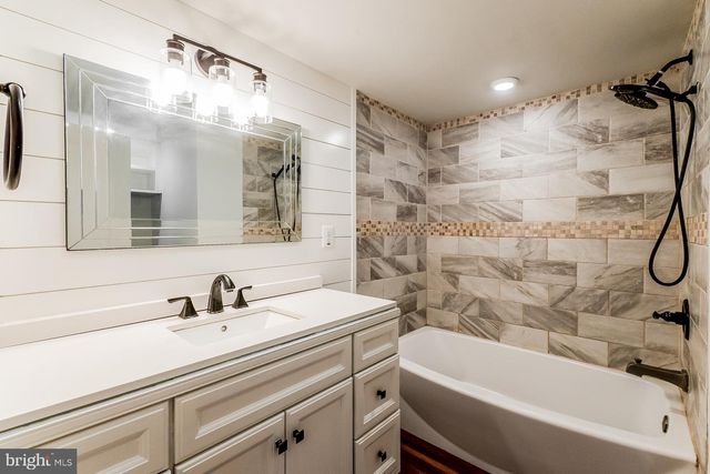 265 MCDONALD RD, Winchester, VA 22602