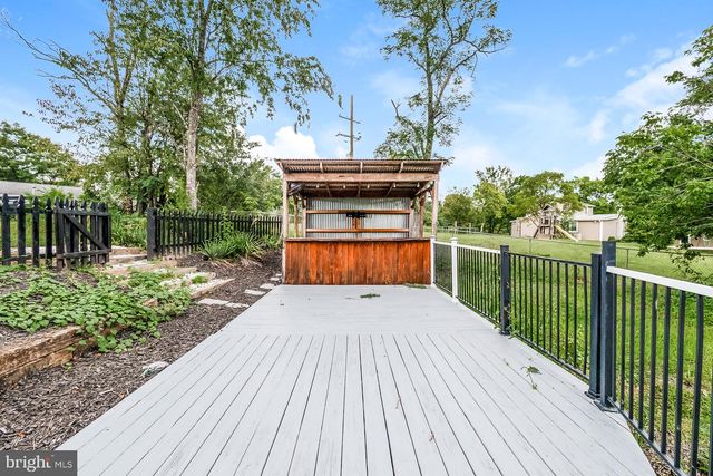 265 MCDONALD RD, Winchester, VA 22602