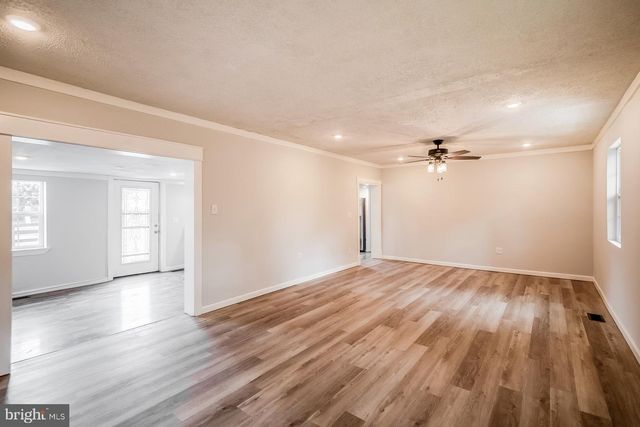 265 MCDONALD RD, Winchester, VA 22602