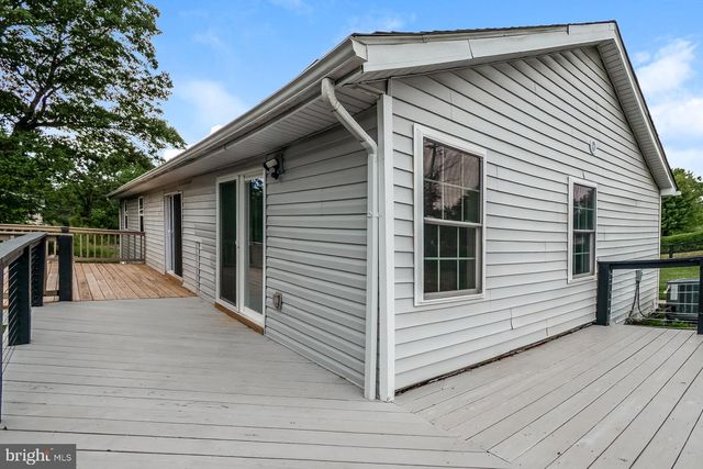 265 MCDONALD RD, Winchester, VA 22602