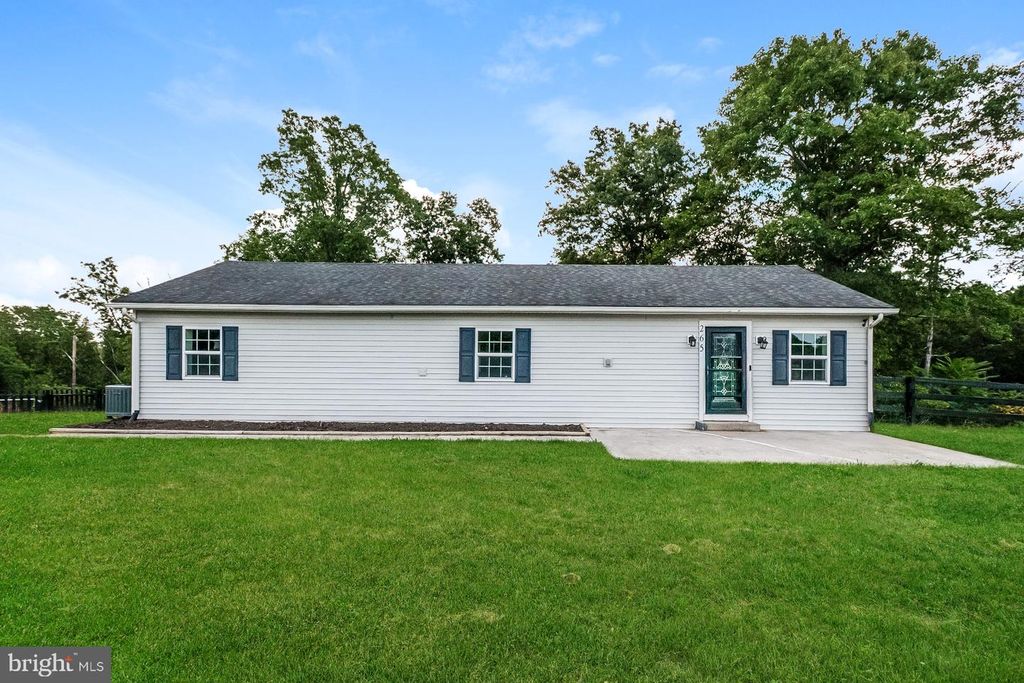 265 MCDONALD RD, Winchester, VA 22602