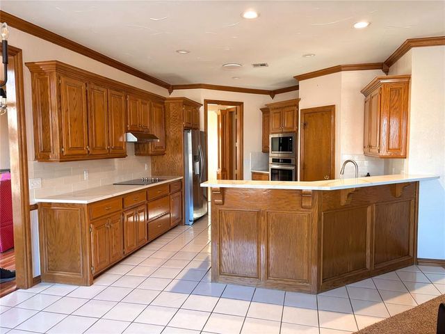 52 Kin-Ville Road, Shawnee, OK 74804