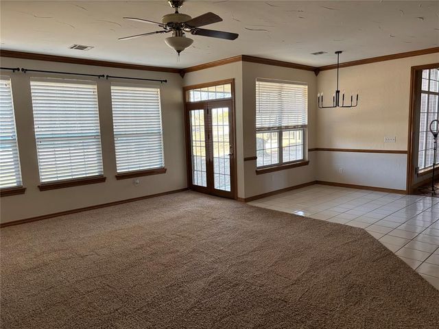 52 Kin-Ville Road, Shawnee, OK 74804