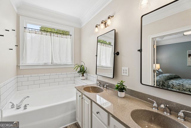 6 Oakhurst Terrace, Decatur, GA 30030