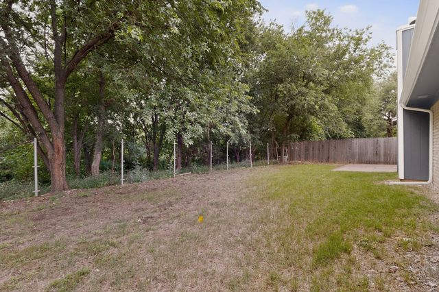 424 Ferenz Avenue, Crowley, TX 76036