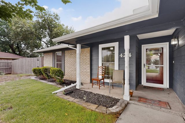 424 Ferenz Avenue, Crowley, TX 76036