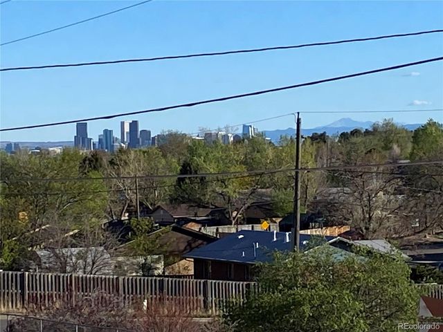 7921 Granada Road, Denver, CO 80221