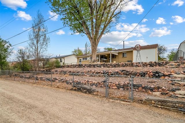 7921 Granada Road, Denver, CO 80221