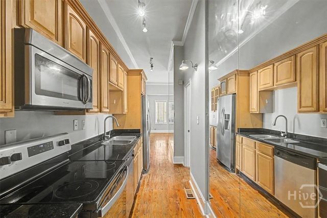 1116 Lincoln Street, Savannah, GA 31401