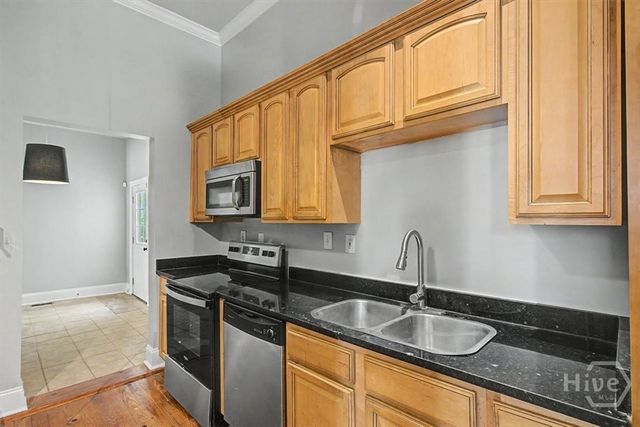 1116 Lincoln Street, Savannah, GA 31401