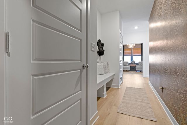 6695 Sugar Creek Lane, Whitestown, IN 46075