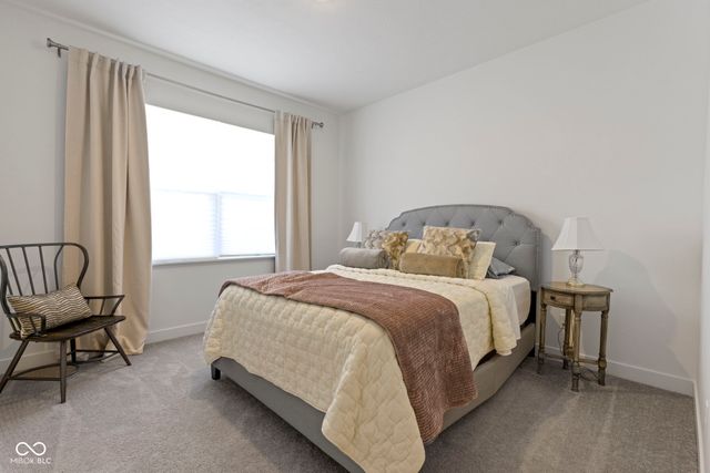 6695 Sugar Creek Lane, Whitestown, IN 46075