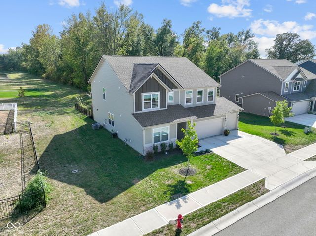 6695 Sugar Creek Lane, Whitestown, IN 46075