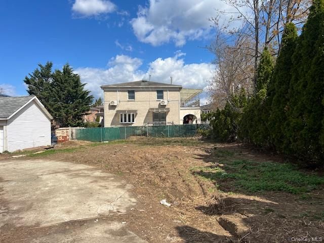 146-43 Bayside Avenue, Flushing, NY 11354