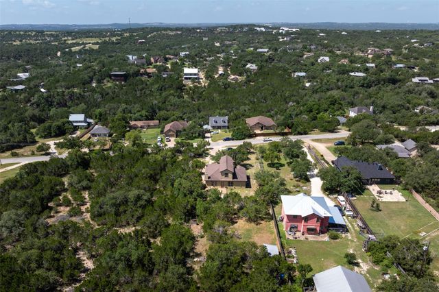 901 Panorama DR, Dripping Springs, TX 78620