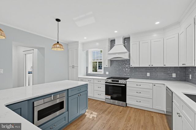 415 RUNNYMEDE AVE, Jenkintown, PA 19046