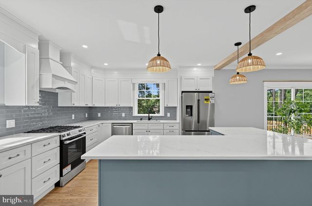 415 RUNNYMEDE AVE, Jenkintown, PA 19046