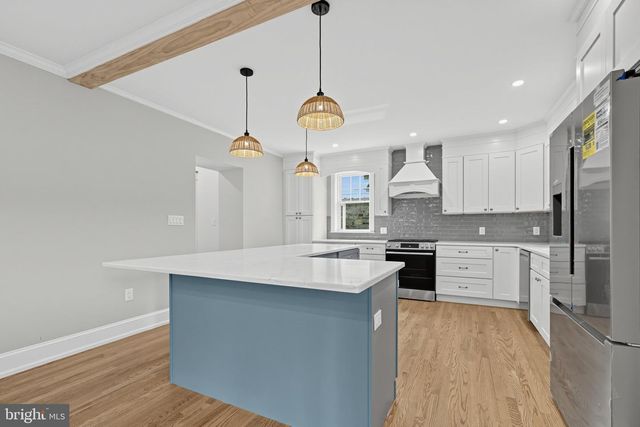 415 RUNNYMEDE AVE, Jenkintown, PA 19046