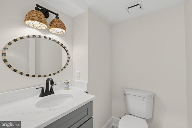 415 RUNNYMEDE AVE, Jenkintown, PA 19046