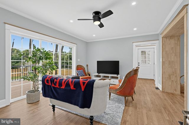 415 RUNNYMEDE AVE, Jenkintown, PA 19046