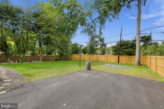 415 RUNNYMEDE AVE, Jenkintown, PA 19046