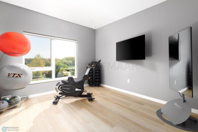 505 OAK Street N 509, Fargo, ND 58102