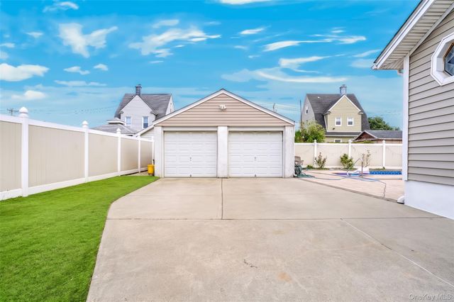 91 Rockmart Avenue, Elmont, NY 11003