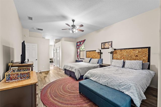 1012 KINGSBOROUGH GARDENS COURT, Lutz, FL 33548