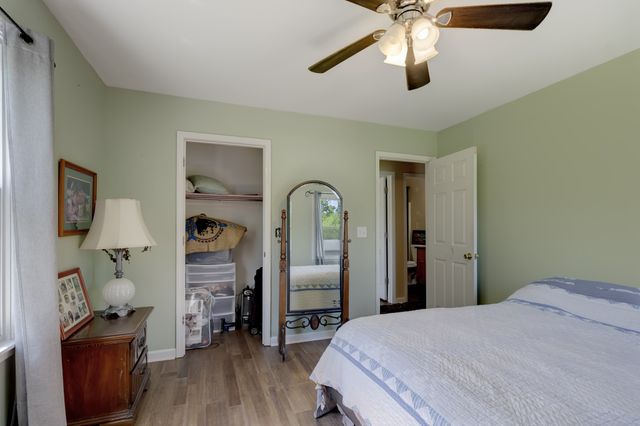 2740 Critz Ln, Thompsons Station, TN 37179