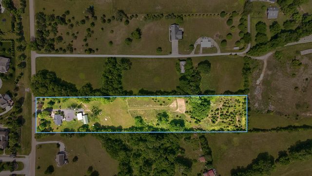 2740 Critz Ln, Thompsons Station, TN 37179