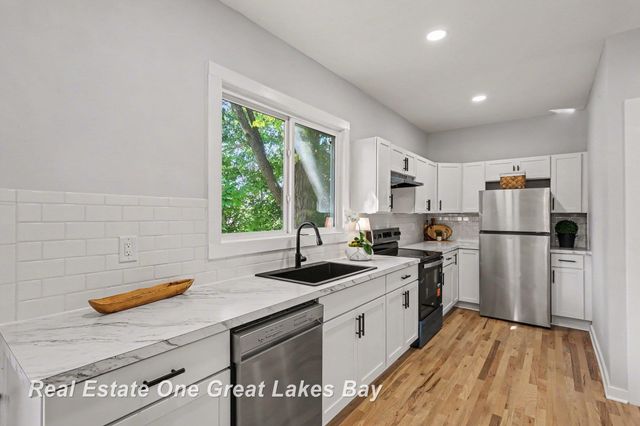 1127 Owen Street, Saginaw, MI 48601