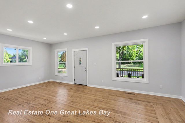 1127 Owen Street, Saginaw, MI 48601