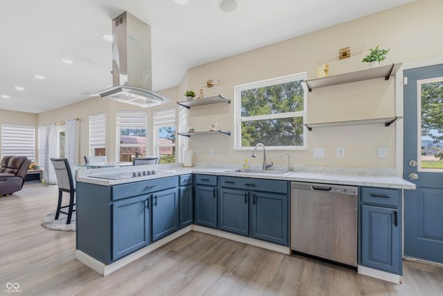 8522 Bravestone Way, Indianapolis, IN 46239