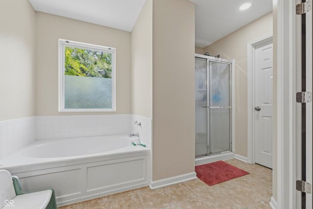 8522 Bravestone Way, Indianapolis, IN 46239