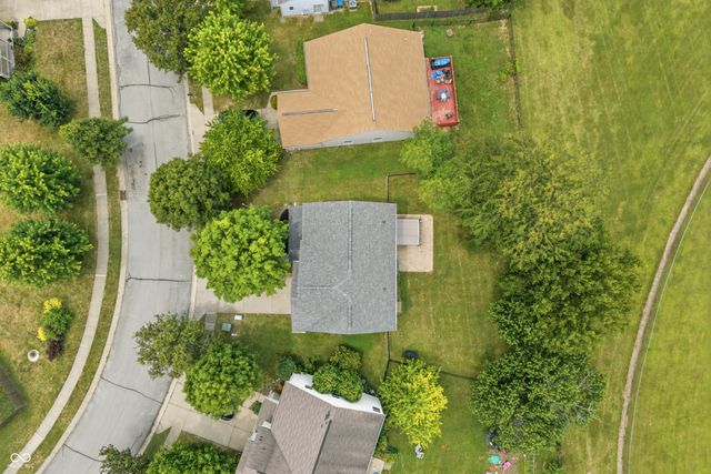 8522 Bravestone Way, Indianapolis, IN 46239