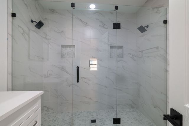 2916 Travis Avenue, Fort Worth, TX 76110