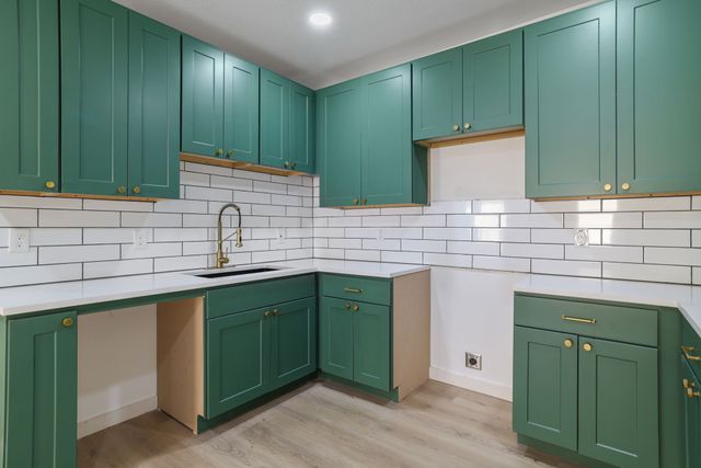 2916 Travis Avenue, Fort Worth, TX 76110