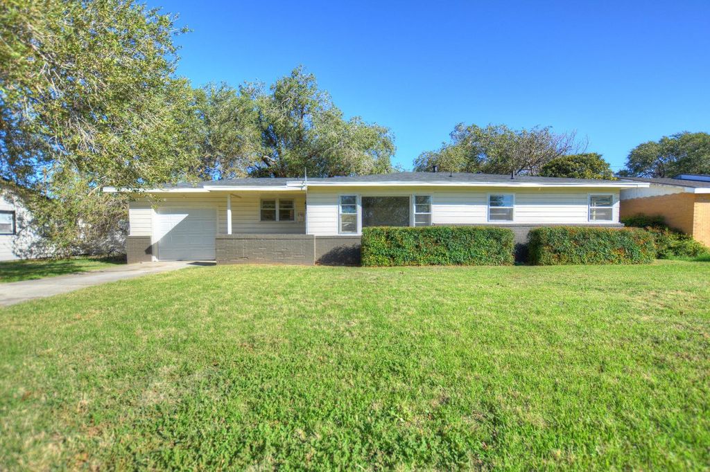 4014 44th Street, Lubbock, TX 79413