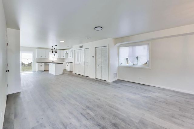142 W 156TH Place, Harvey, IL 60426