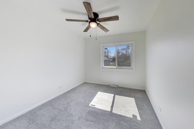142 W 156TH Place, Harvey, IL 60426