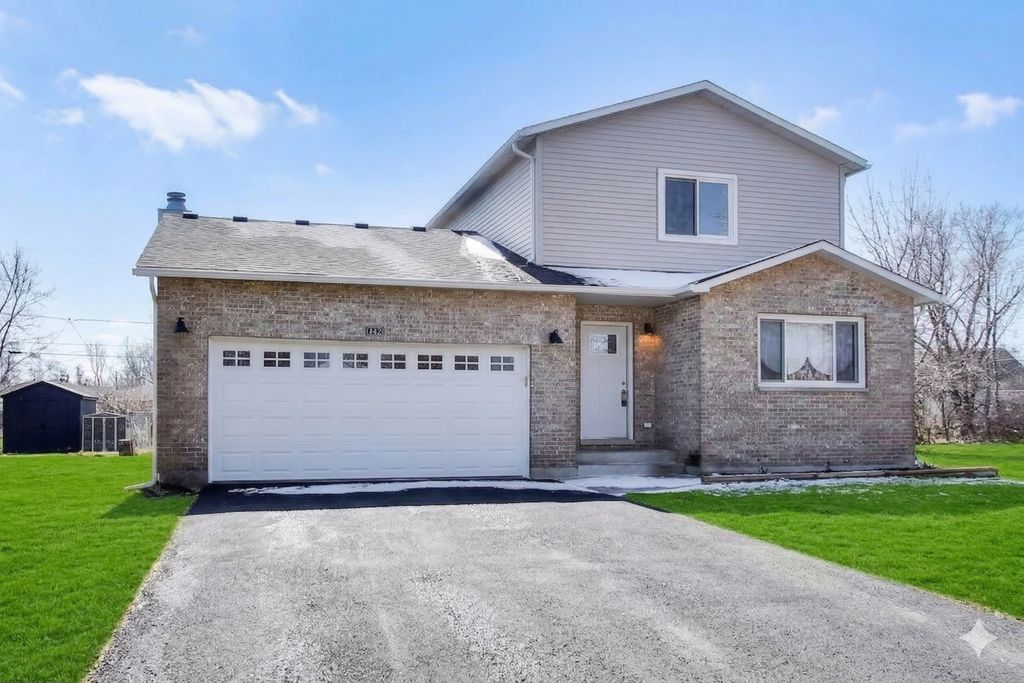 142 W 156TH Place, Harvey, IL 60426
