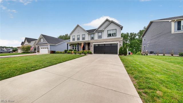35524 Crystal Creek Court, Grafton, OH 44044