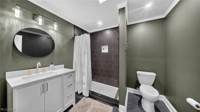 35524 Crystal Creek Court, Grafton, OH 44044