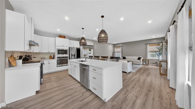 35524 Crystal Creek Court, Grafton, OH 44044