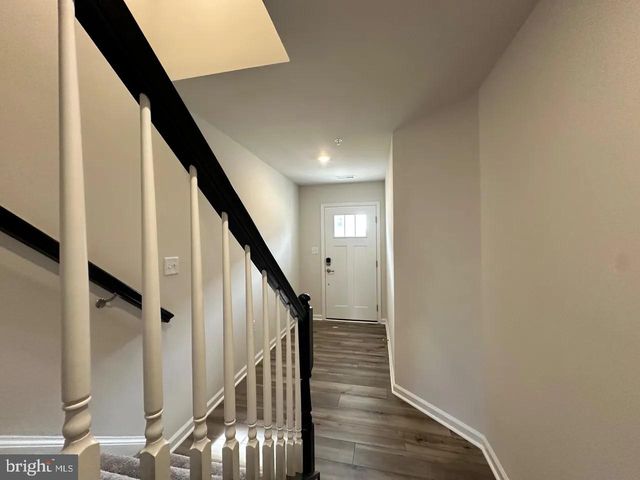 10999 BARNARD PL, White Plains, MD 20695