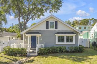 126 30TH AVENUE N, St Petersburg, FL 33704